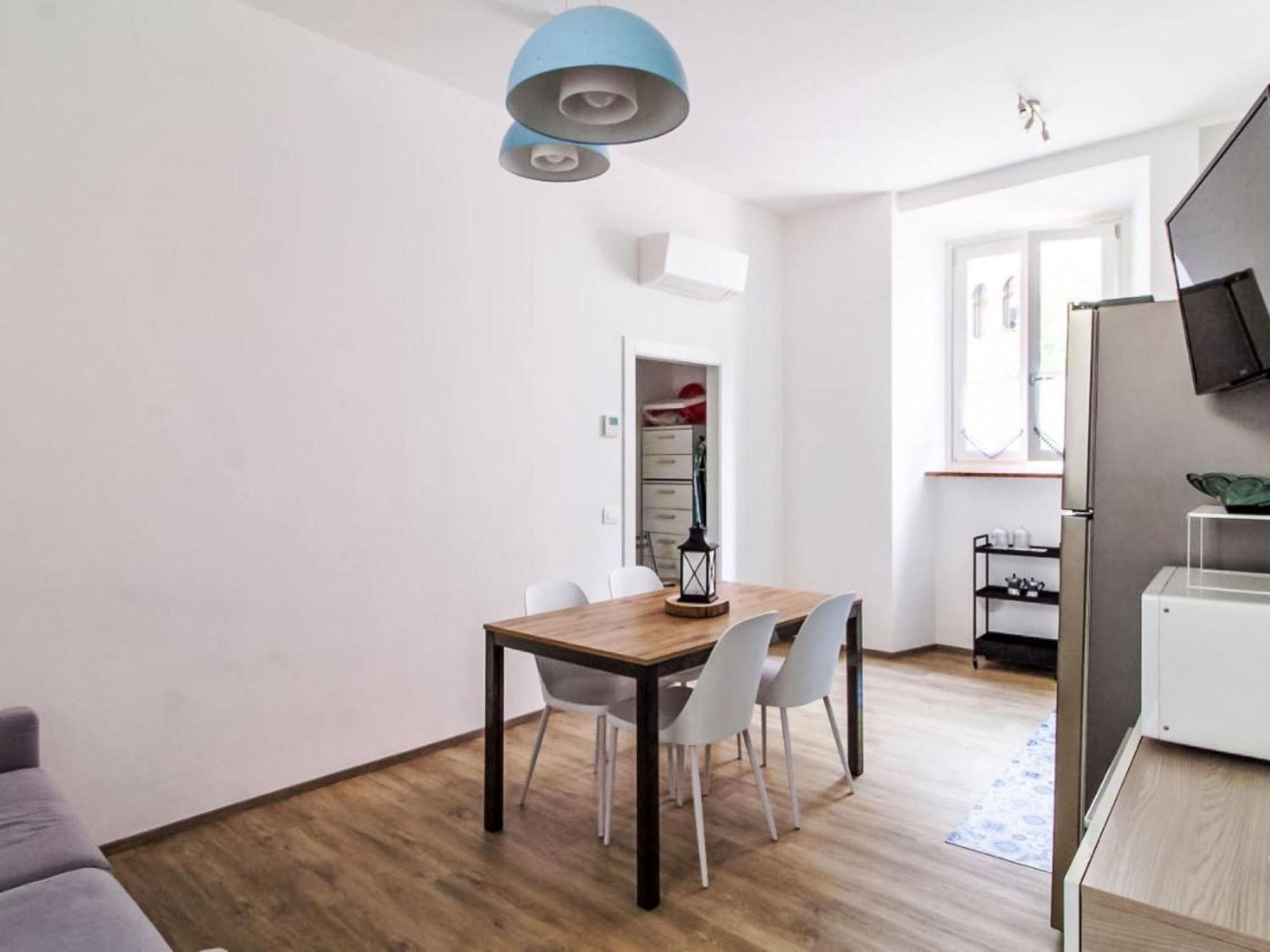 By Interhome